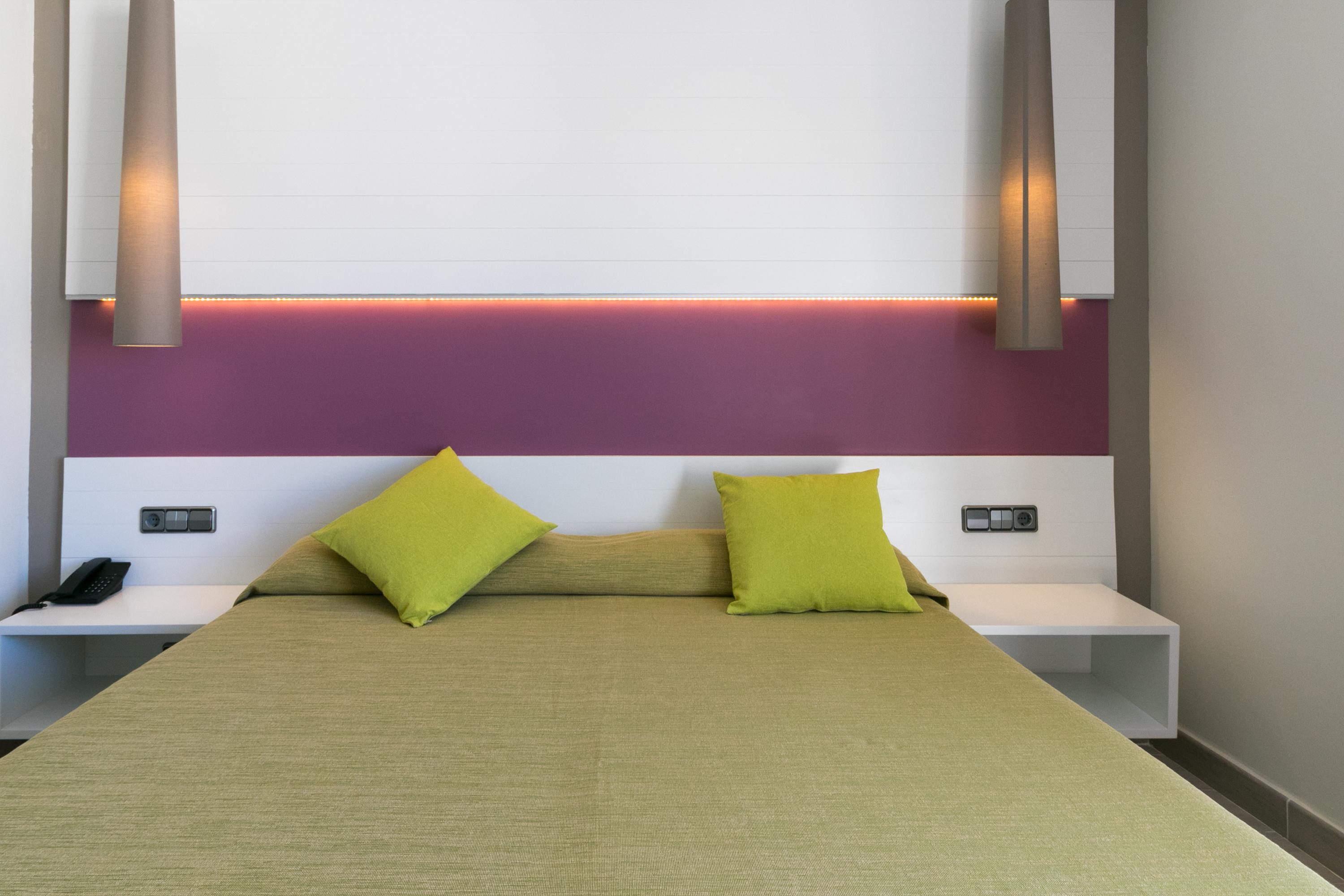 The Purple Hotel - Adults Only Sant Antoni de Portmany Екстериор снимка