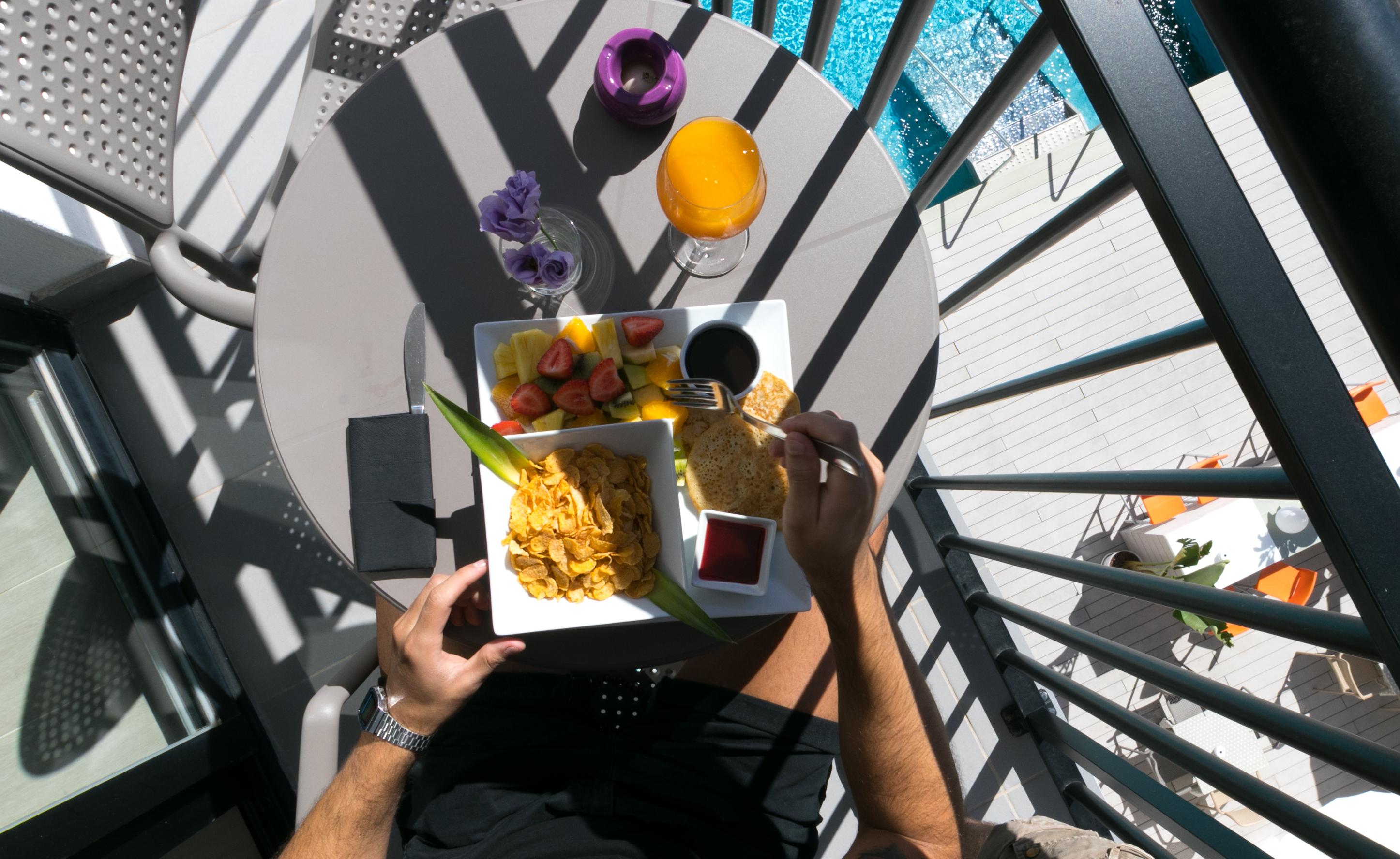 The Purple Hotel - Adults Only Sant Antoni de Portmany Екстериор снимка