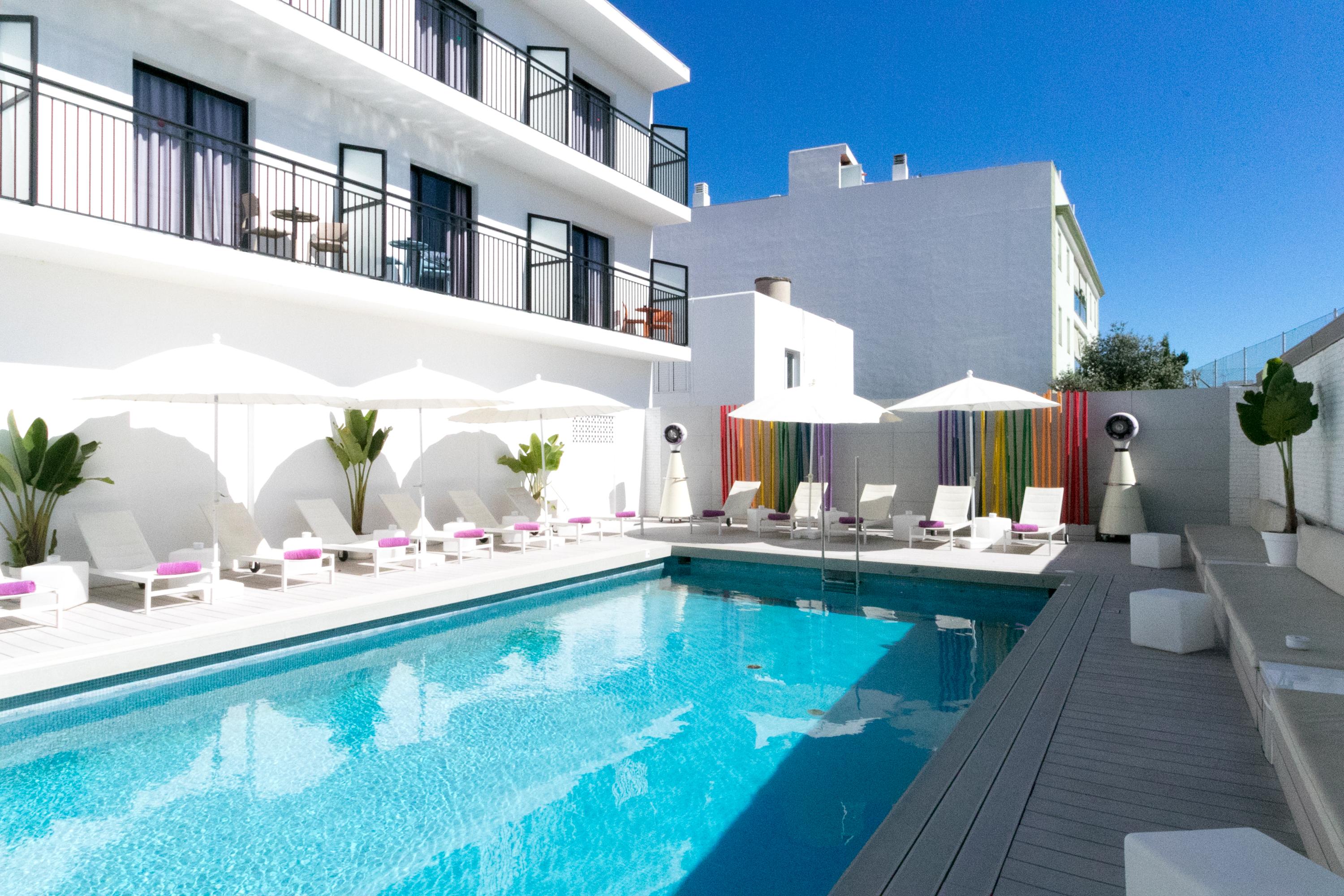 The Purple Hotel - Adults Only Sant Antoni de Portmany Екстериор снимка