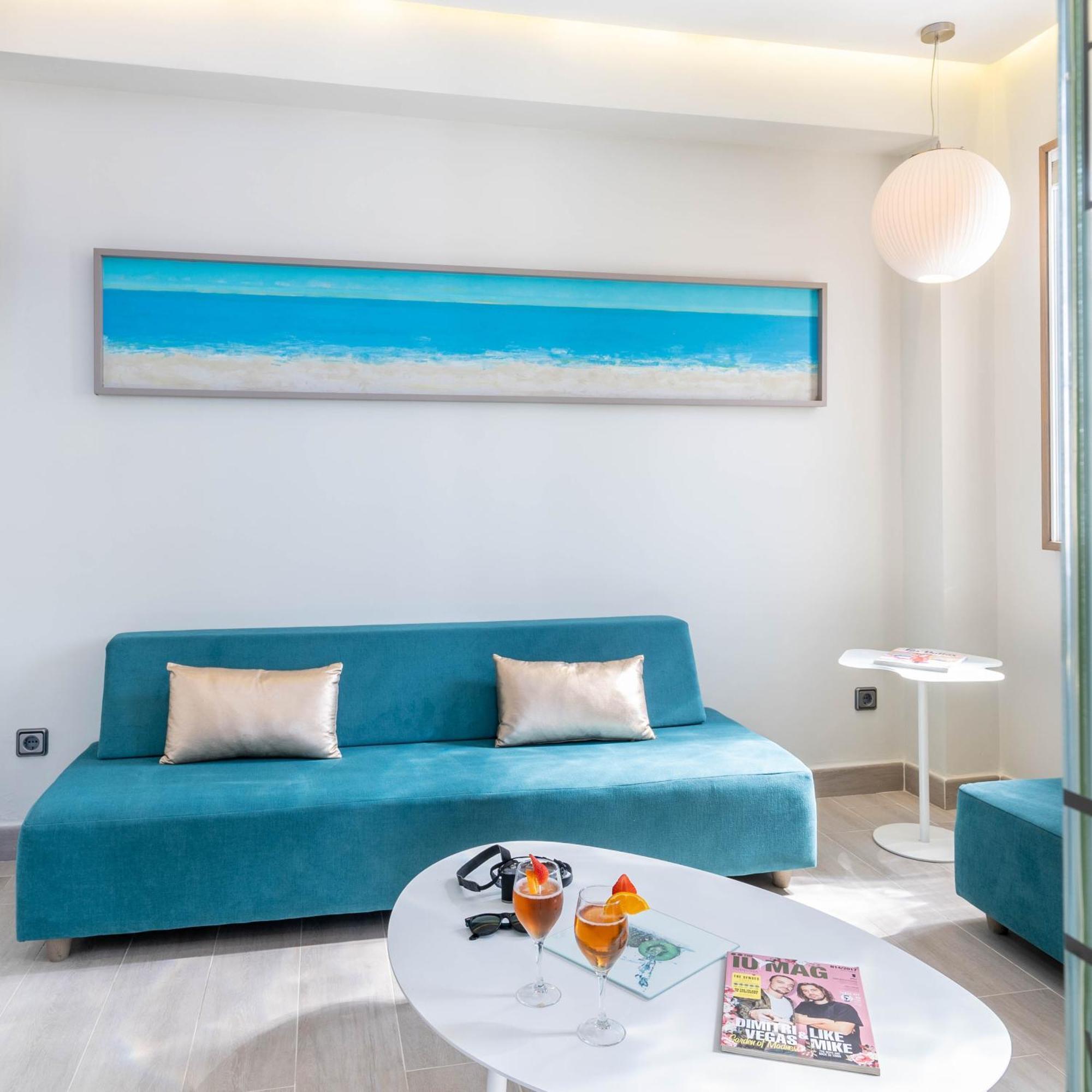 The Purple Hotel - Adults Only Sant Antoni de Portmany Стая снимка